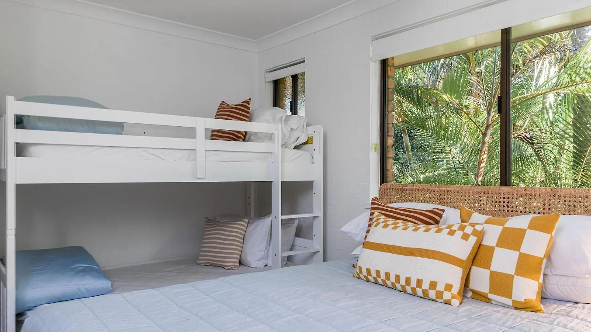 ביירון ביי Casa 36 - 3 Bedroom Retreat Near Clarkes Beach בית נופש ביירון ביי